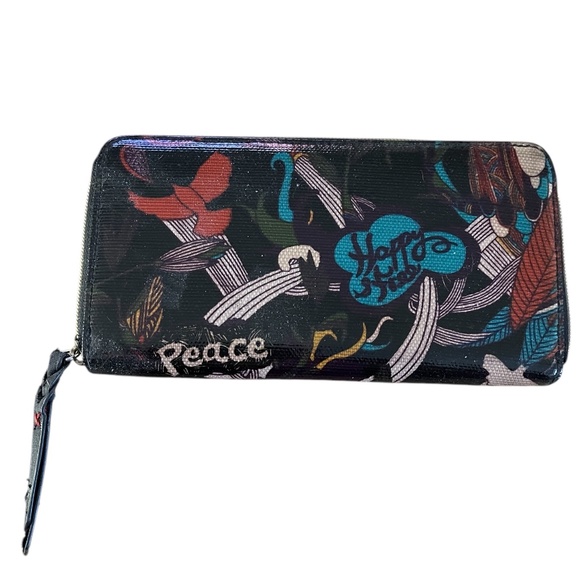 Sakroots Peace Bird Zippered Wallet Black Background Boho - Picture 4 of 8